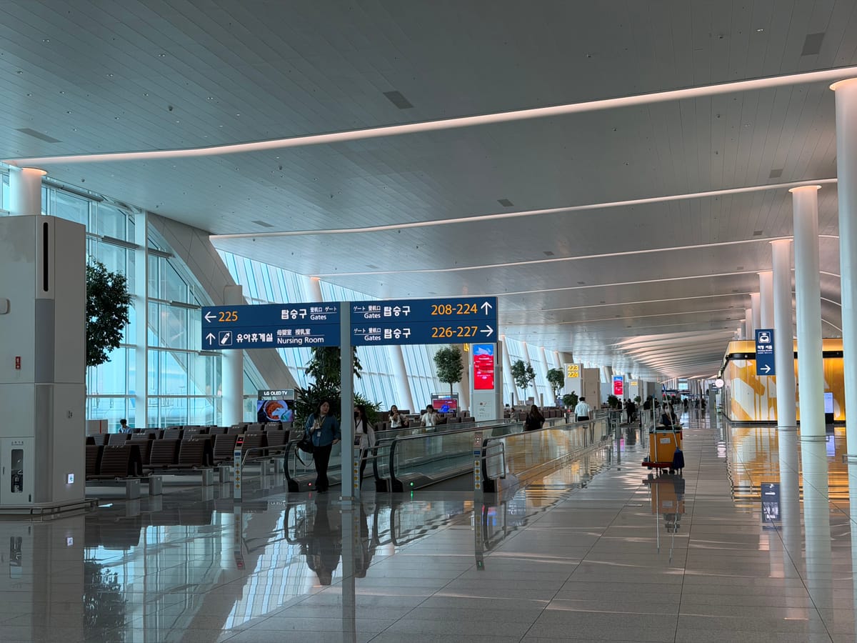 走進仁川機場磁浮線