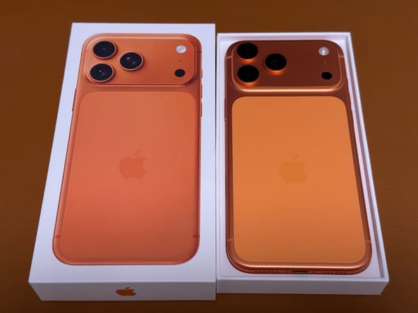 開箱：iPhone 17 Pro Max 宇宙橙色